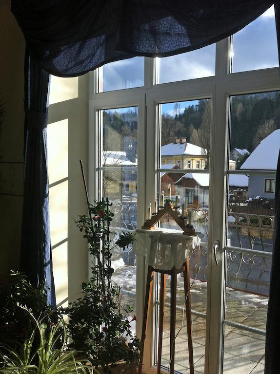 Sankt Aegyd am Neuwalde Gasthof Zum Niederhaus - Familie Perthold מראה חיצוני תמונה